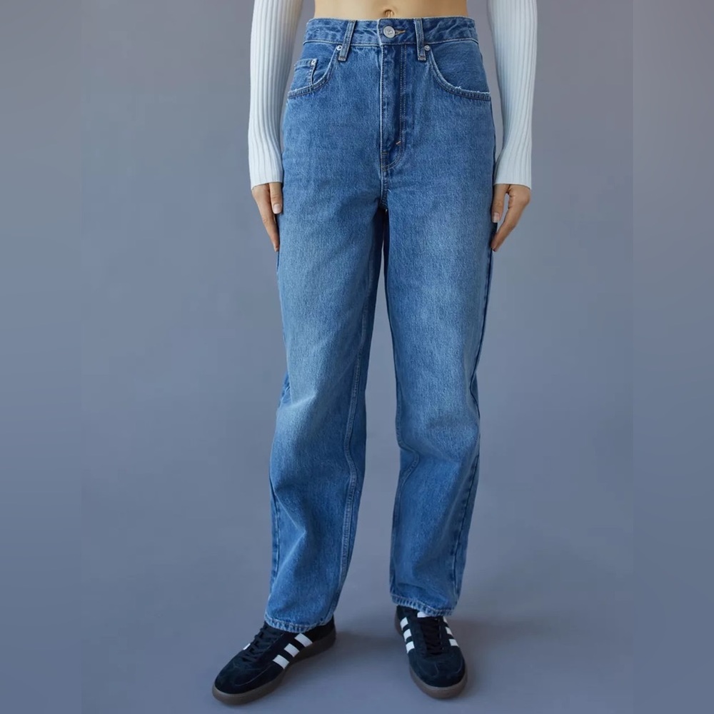 NWT UO Vintage Feel High-Waisted Baggy Jeans BDG